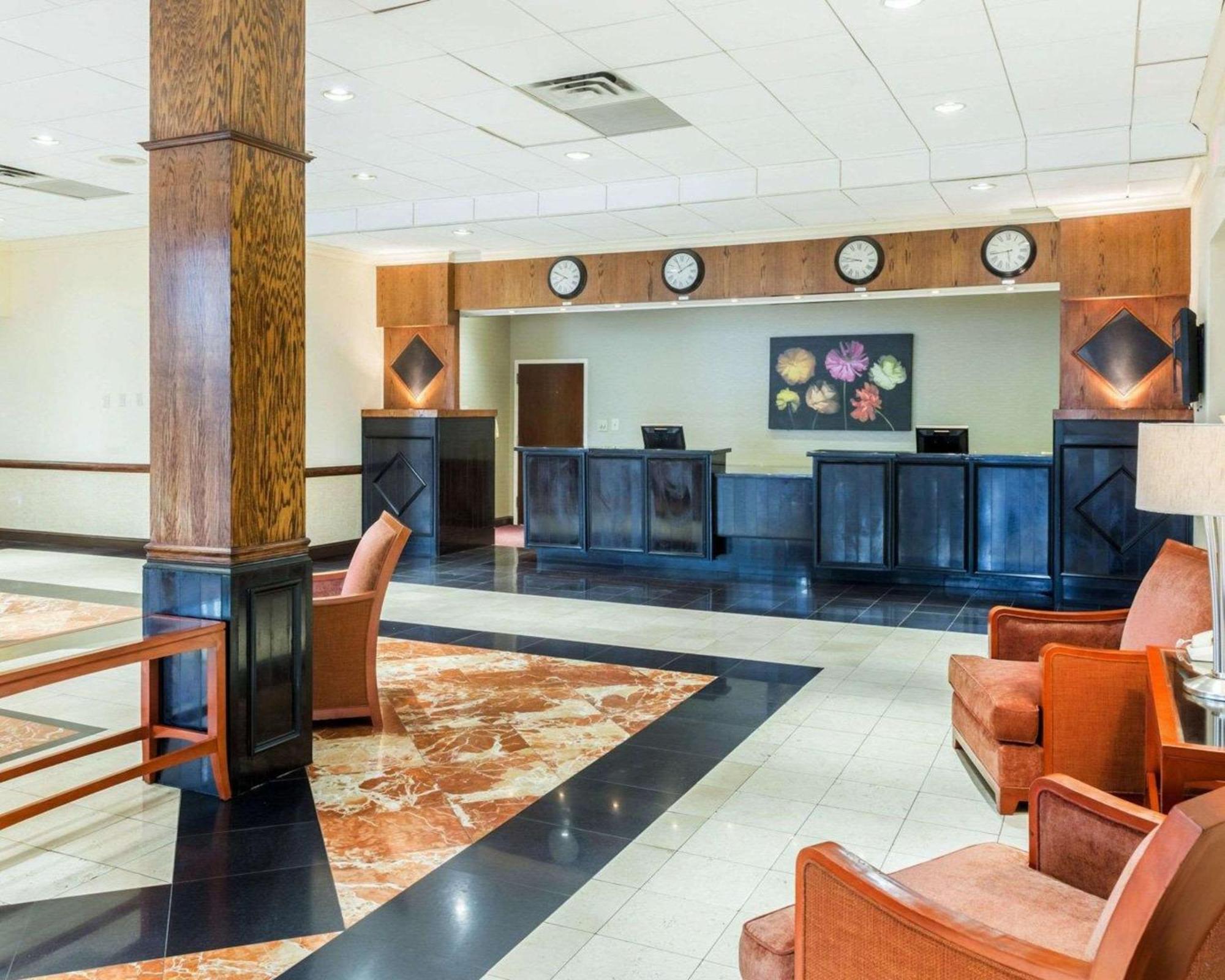Clarion Hotel Somerset - New Brunswick Экстерьер фото